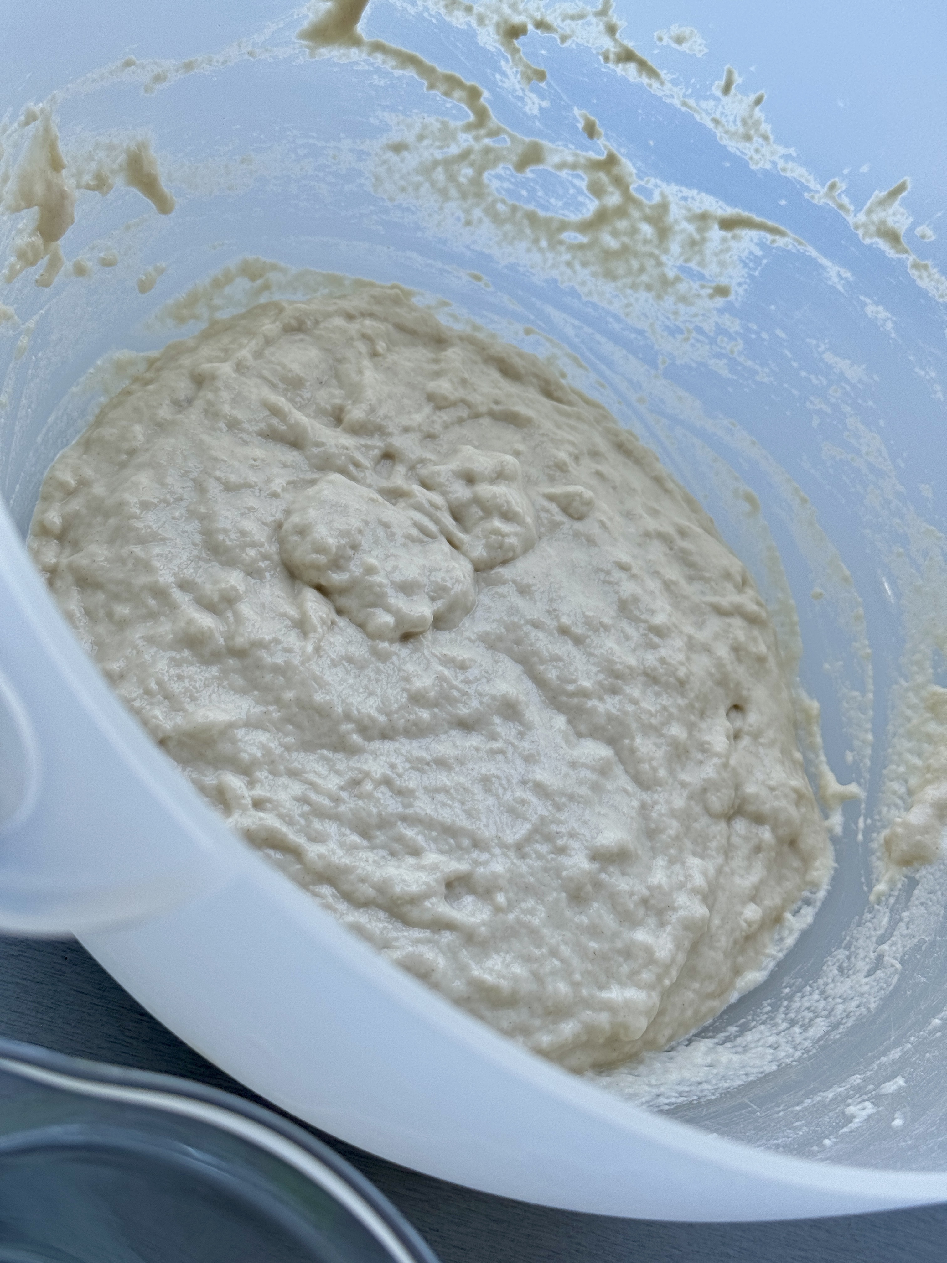 Bakebolle med poolish preferment oppi